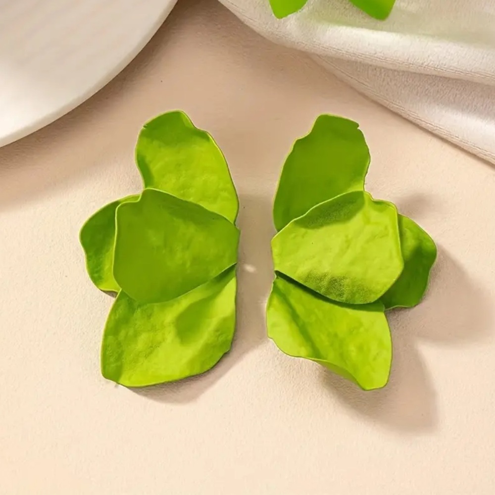 NWT bright green Metal Petal earrings